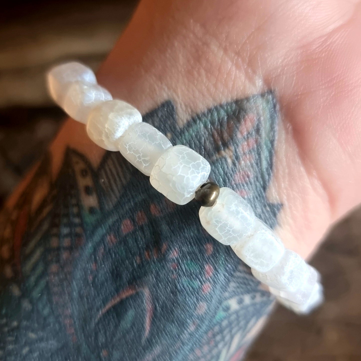 WHITE AGATE NUGGET BRACELET - ANGEL & SPIRIT GUIDES COMMUNICATION