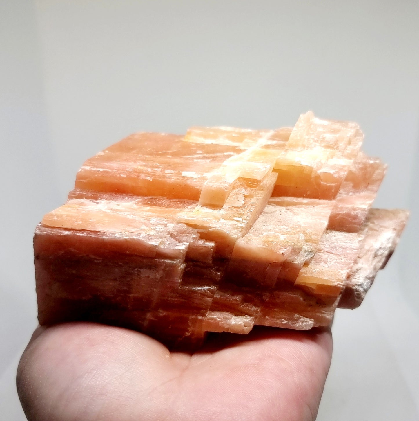 NATURAL SUNSET ORANGE CALCITE ROUGH 620 g - SPIRITUAL GROWTH