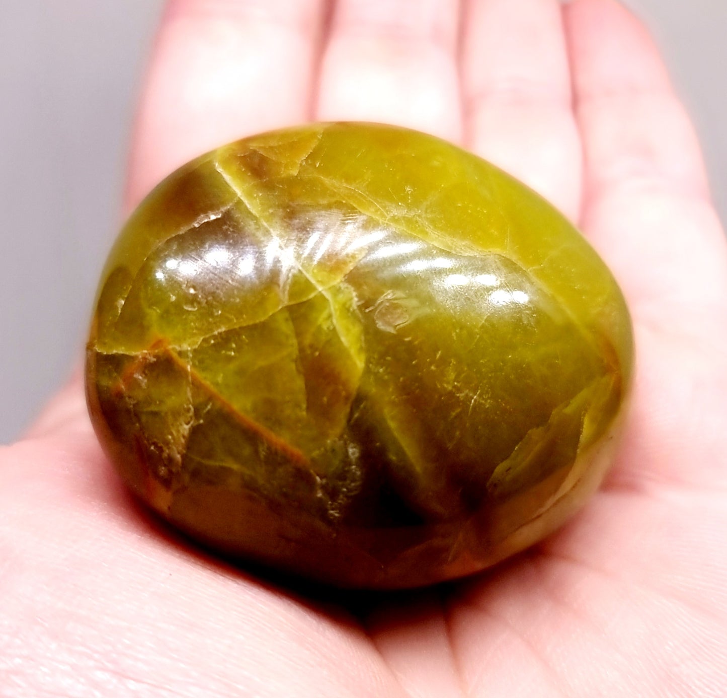 RARE DARK GREEN OPAL GALLET 71 g - WEALTH & HARMONY