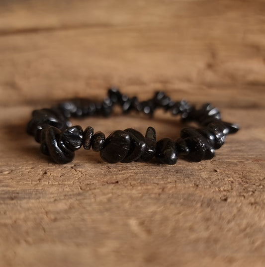 BLACK TOURMALINE CHIPPED BRACELET - SHAMANIC PROTECTION