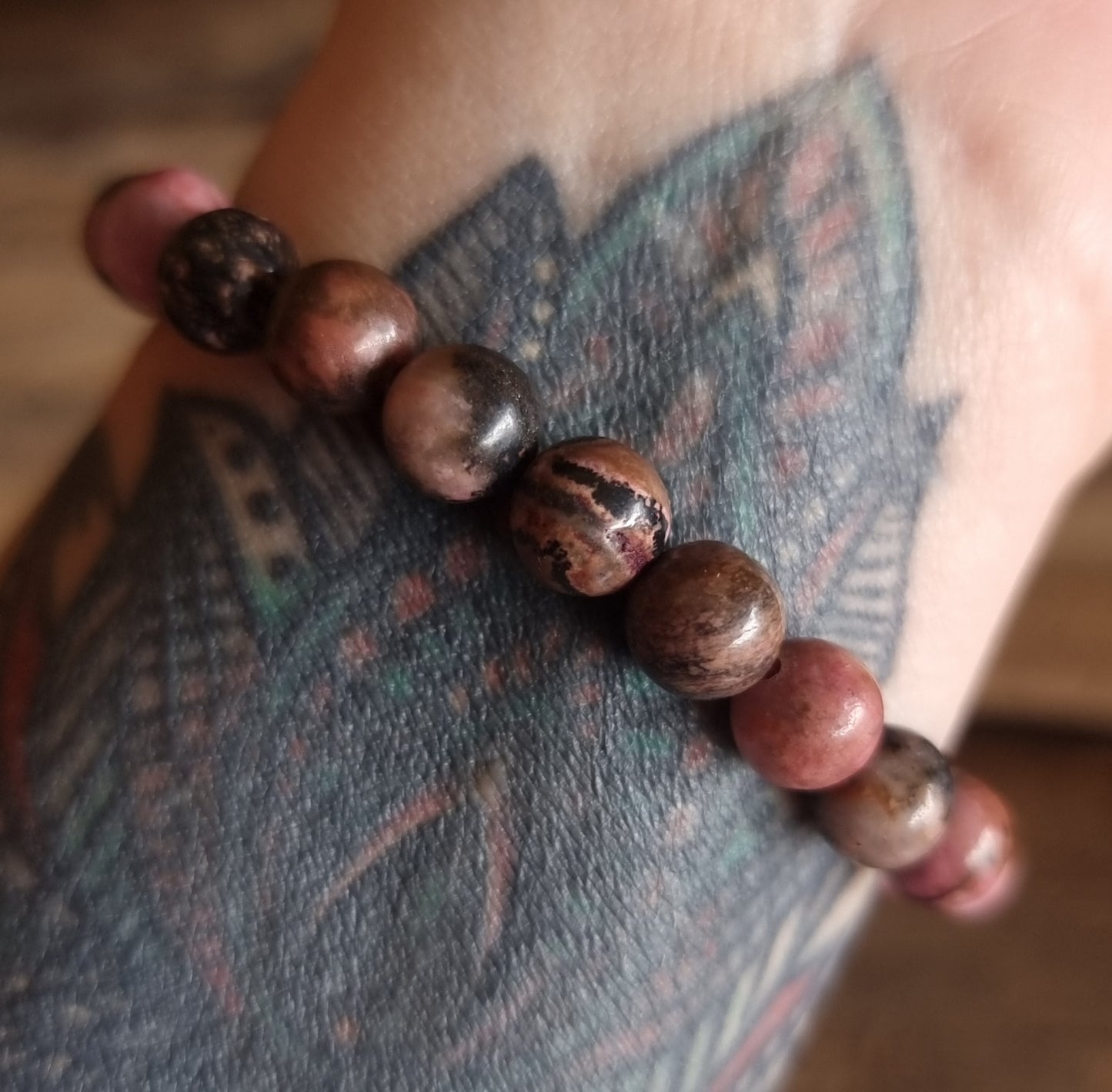 RHODONITE ENERGY BRACELET 8 mm - HEART HEALER