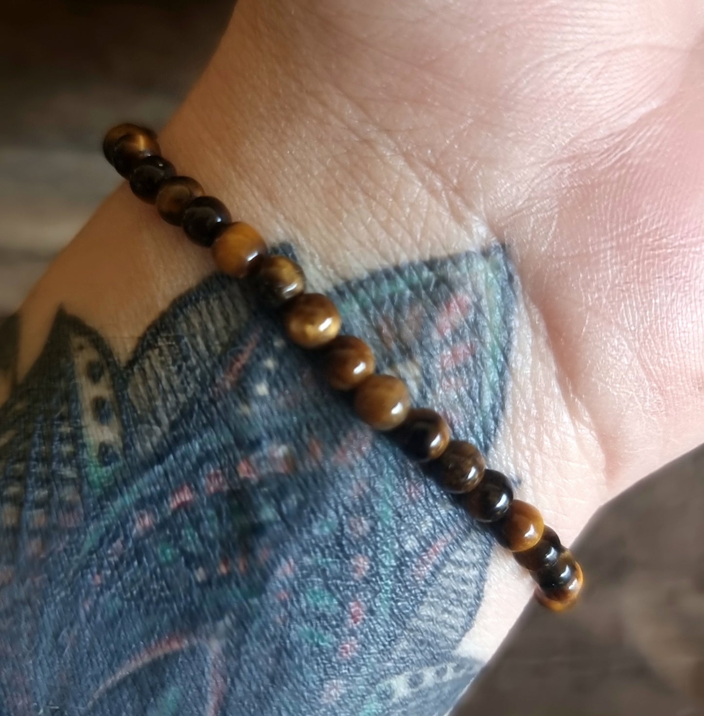 TIGER EYE BRACELET 4mm - COURAGE & PROTECTION