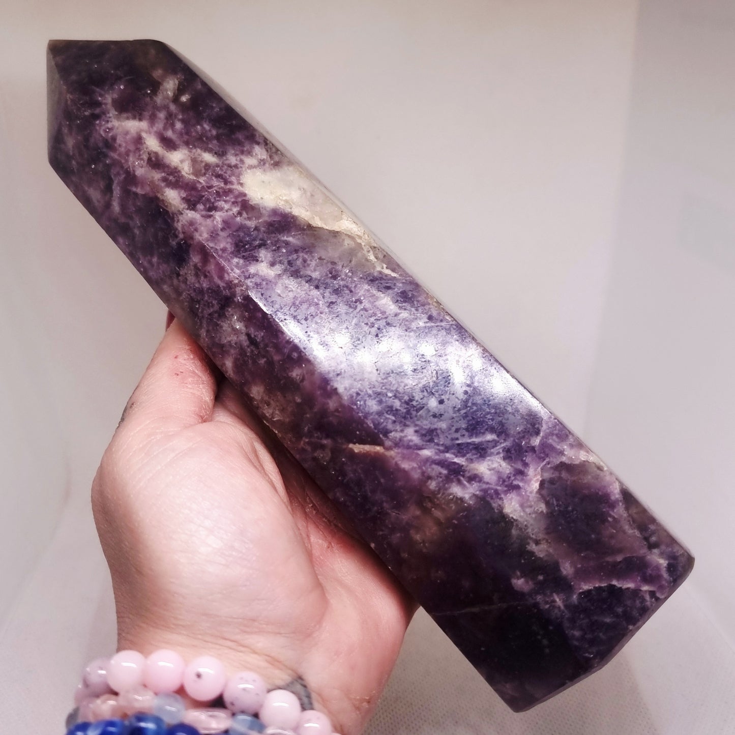 LEPIDOLITE POLISHED TOWER 21 cm - AKASHIC RECORDS