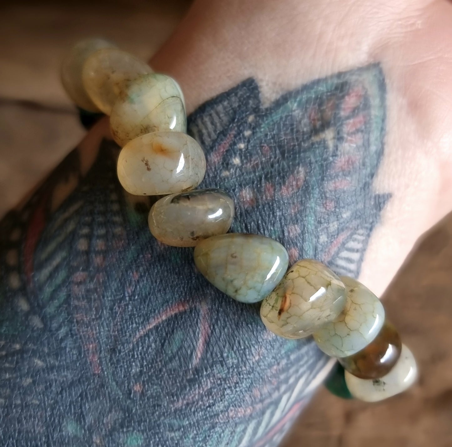 GREEN AGATE NUGGET BRACELET - PROTECTION