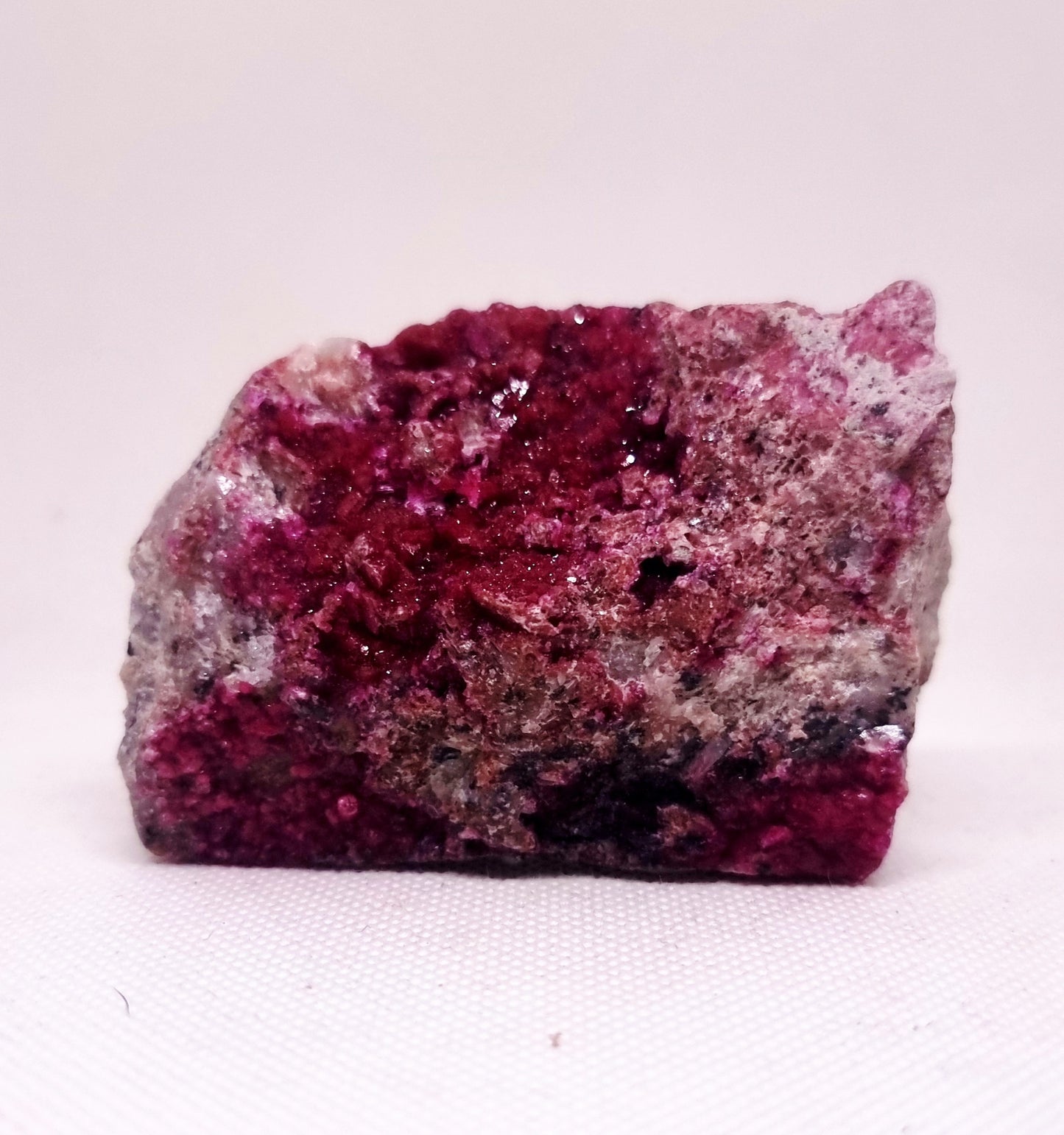BRIGHT PINK SALROSE COBALTOAN DOLOMITE 217 g - SELF LOVE