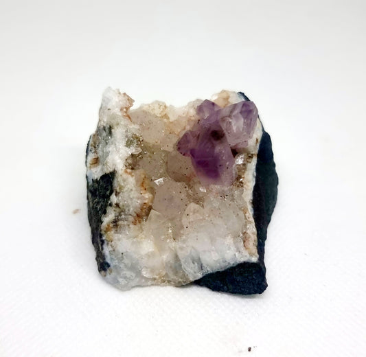 NATURAL AMETHYSTNQUARTZ IN MATRIX SPECIMEN 125g