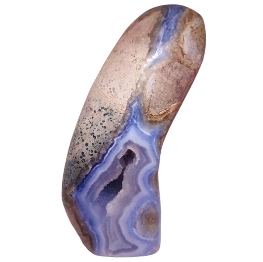 BLUE LACE AGATE POLISHED FREEFORM 1.68 kg - COMMUNICATION & COURAGE