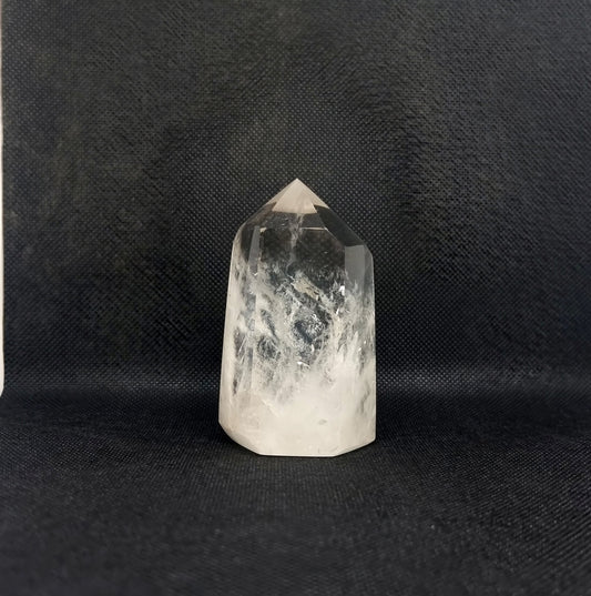 CLEAR QUARTZ TOWER 223g - ENERGY GENERATOR