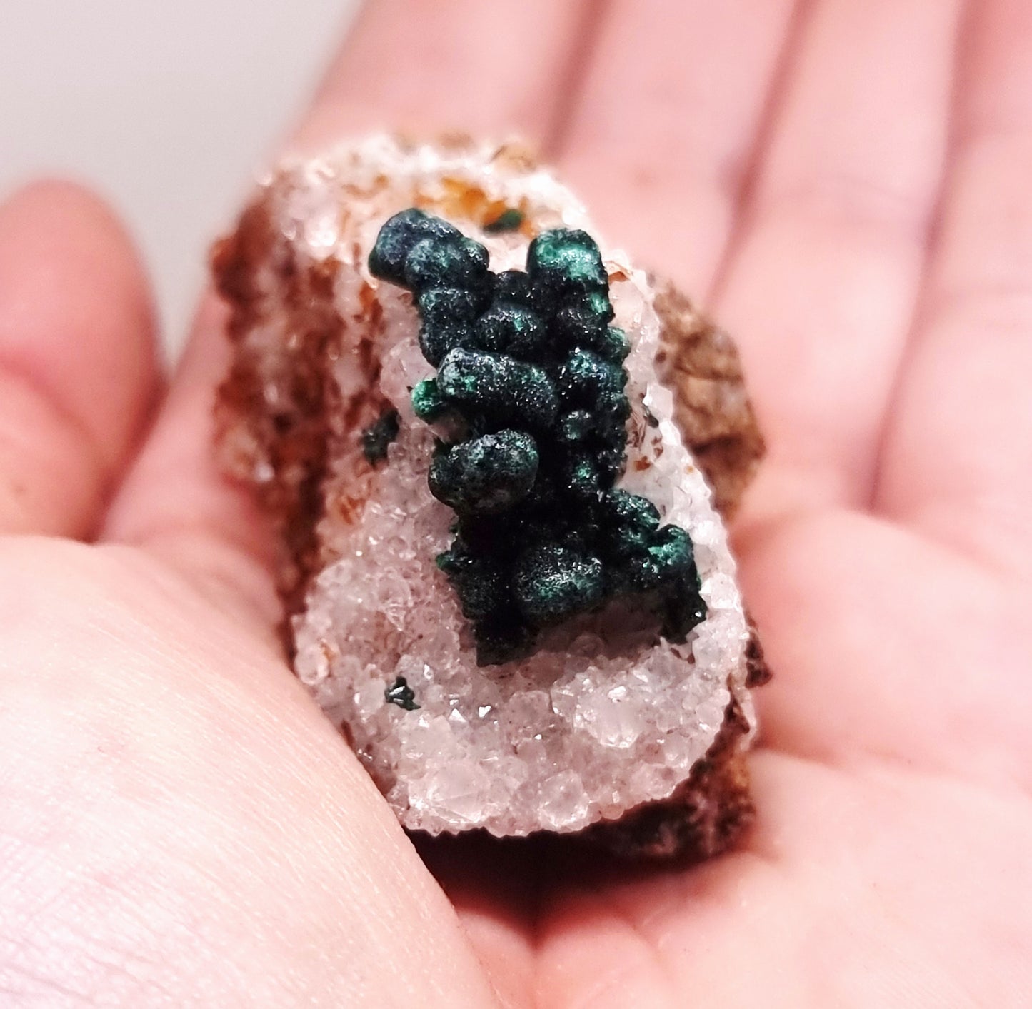 RARE BALL MALACHITE ON DRUZY QUARTZ 32 g