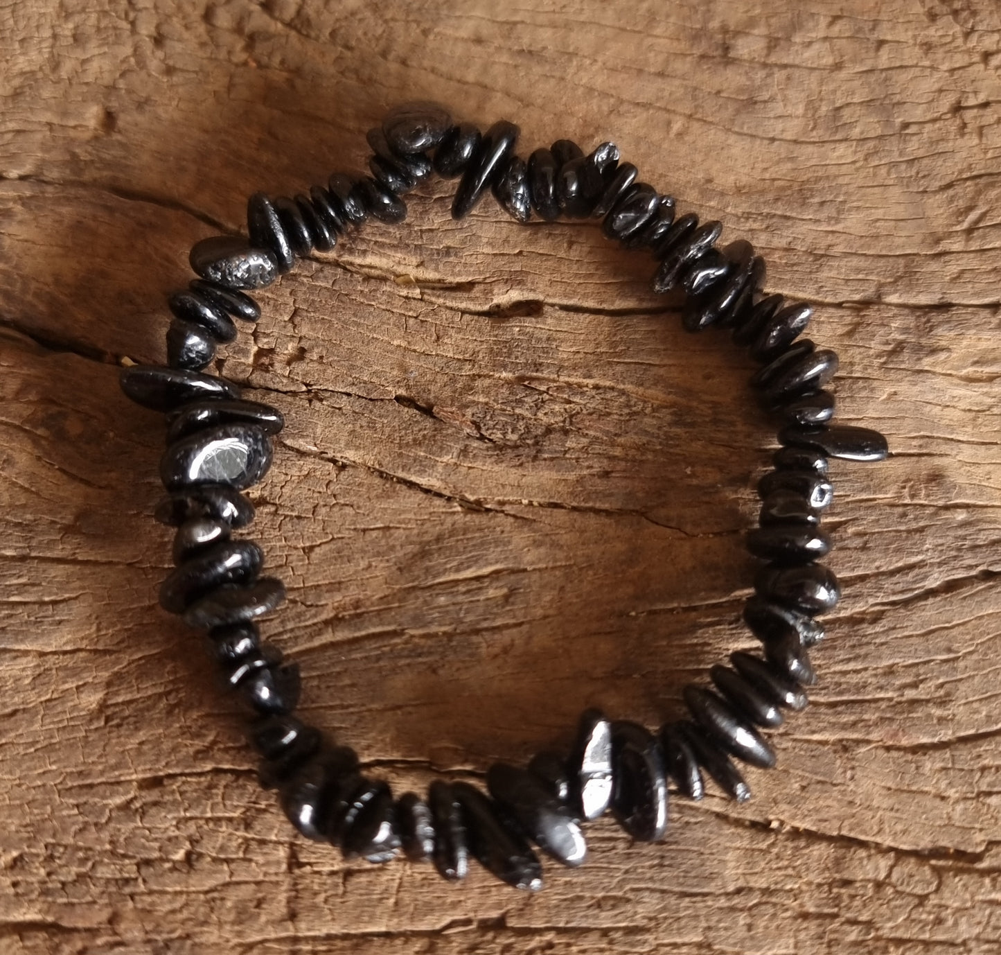 BLACK TOURMALINE CHIPPED BRACELET - SHAMANIC PROTECTION