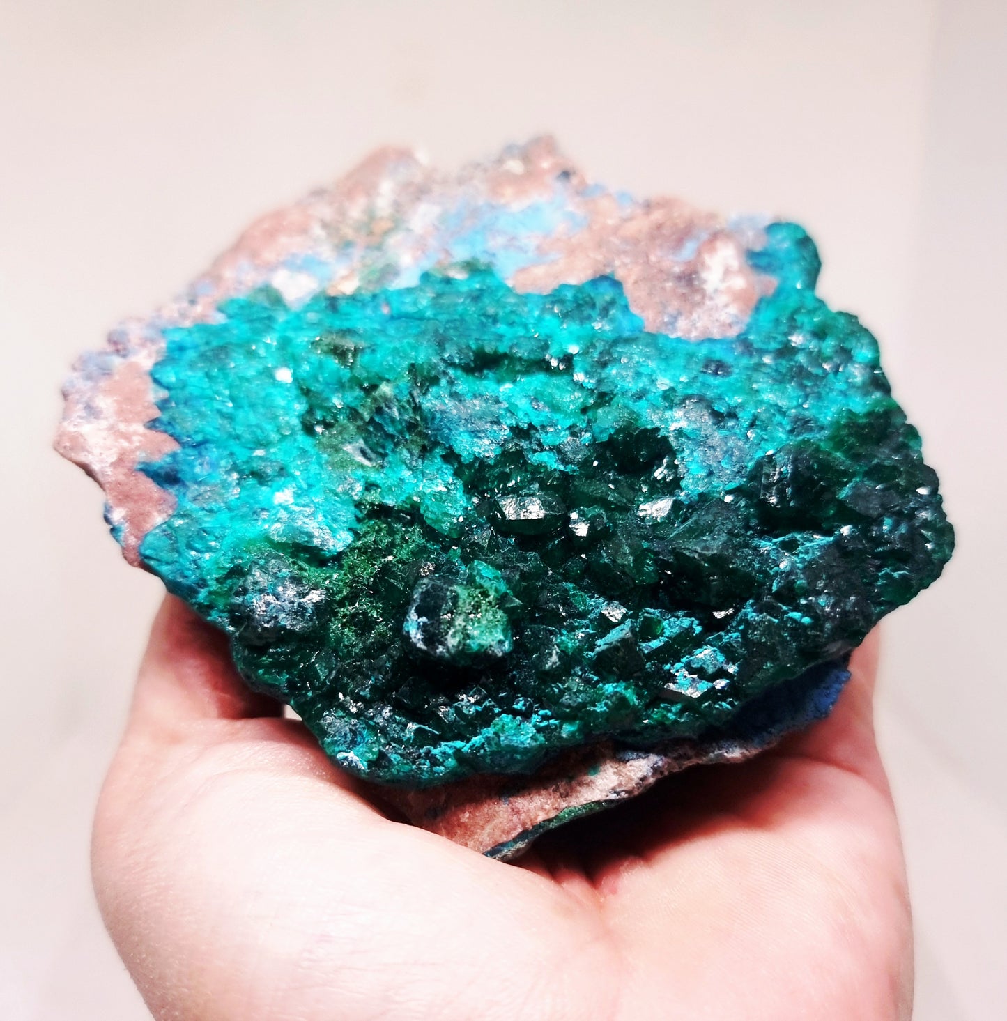 DIOPTASE ON MATRIX SPECIMEN (510 g) - EMOTIONAL HEALING