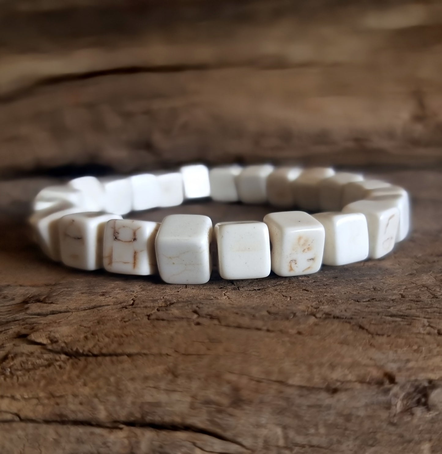 WHITE HOWLITE SQUARED BRACELET - HIGHER REALMS