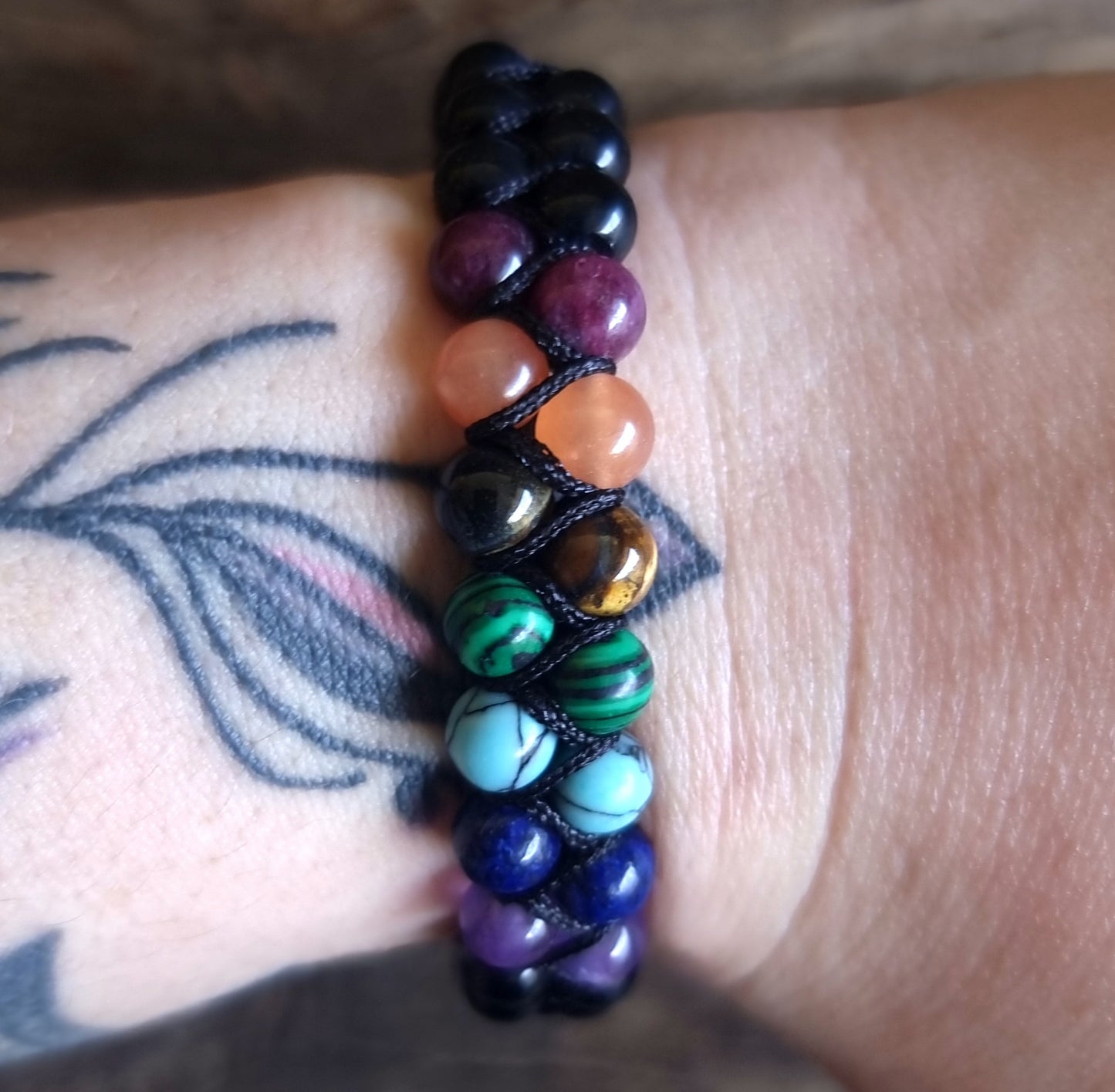 BLACK AGATE CHAKRA BALANCING BRACELET - CHAKRA HEALING