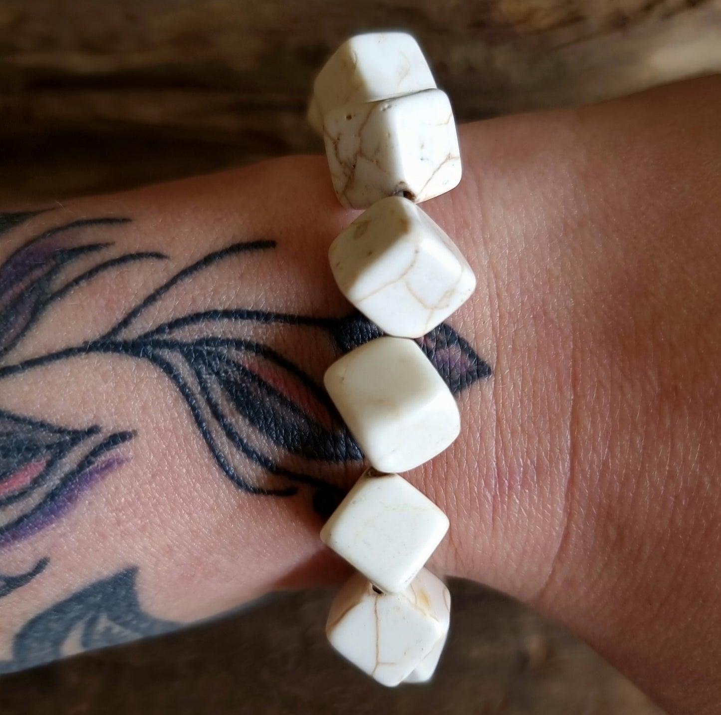 WHITE HOWLITE LARGE SQUARED BRACELET - HIGHER REALMS