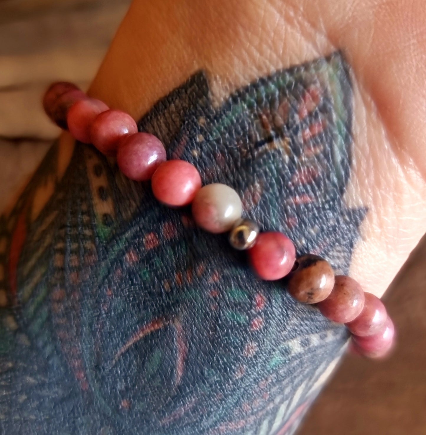 RHODONITE ENERGY BRACELET 6 mm - HEART HEALER