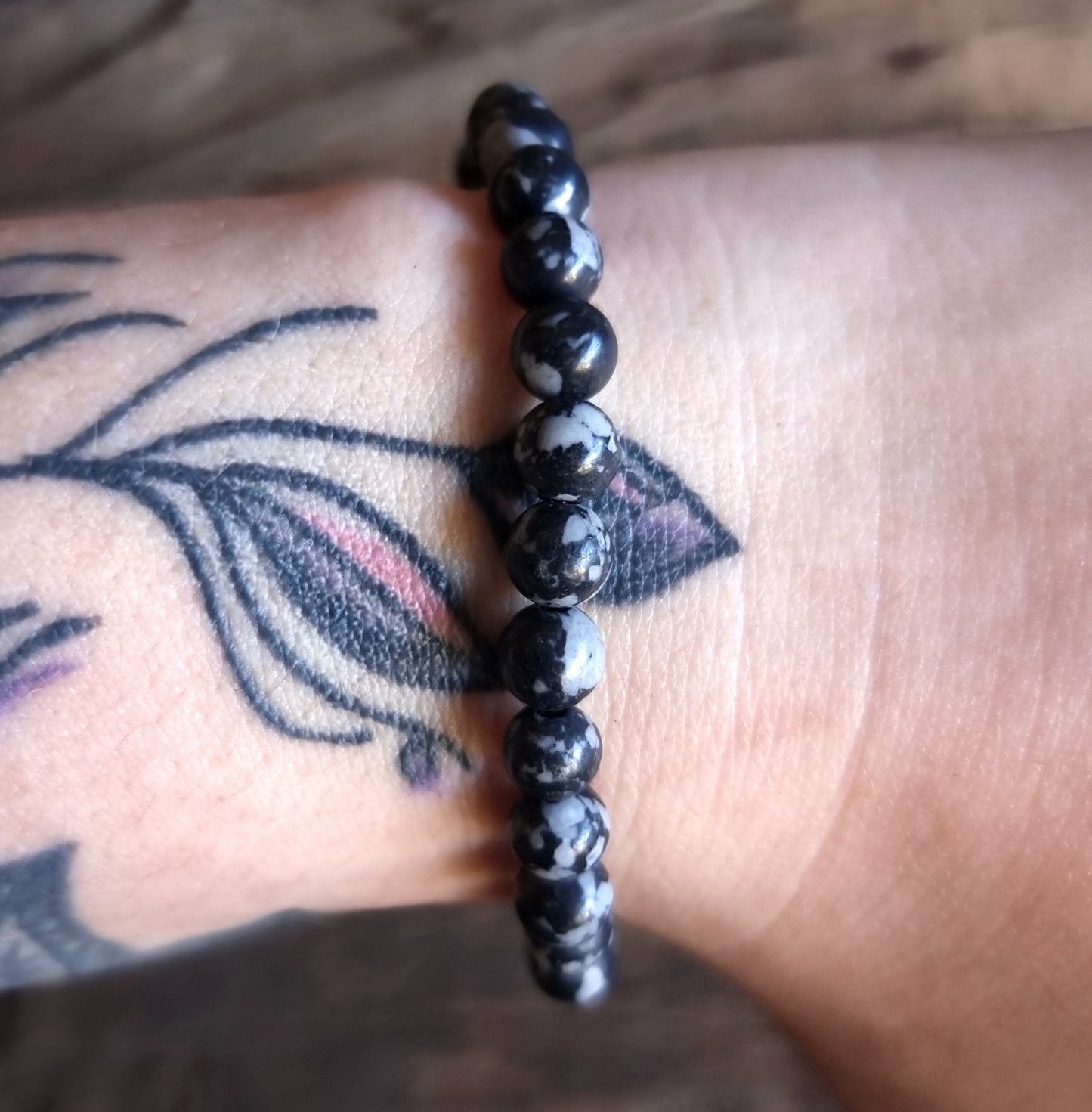 SNOWFLAKE OBSIDIAN ENERGY BRACELET 6 mm - GROUNDING