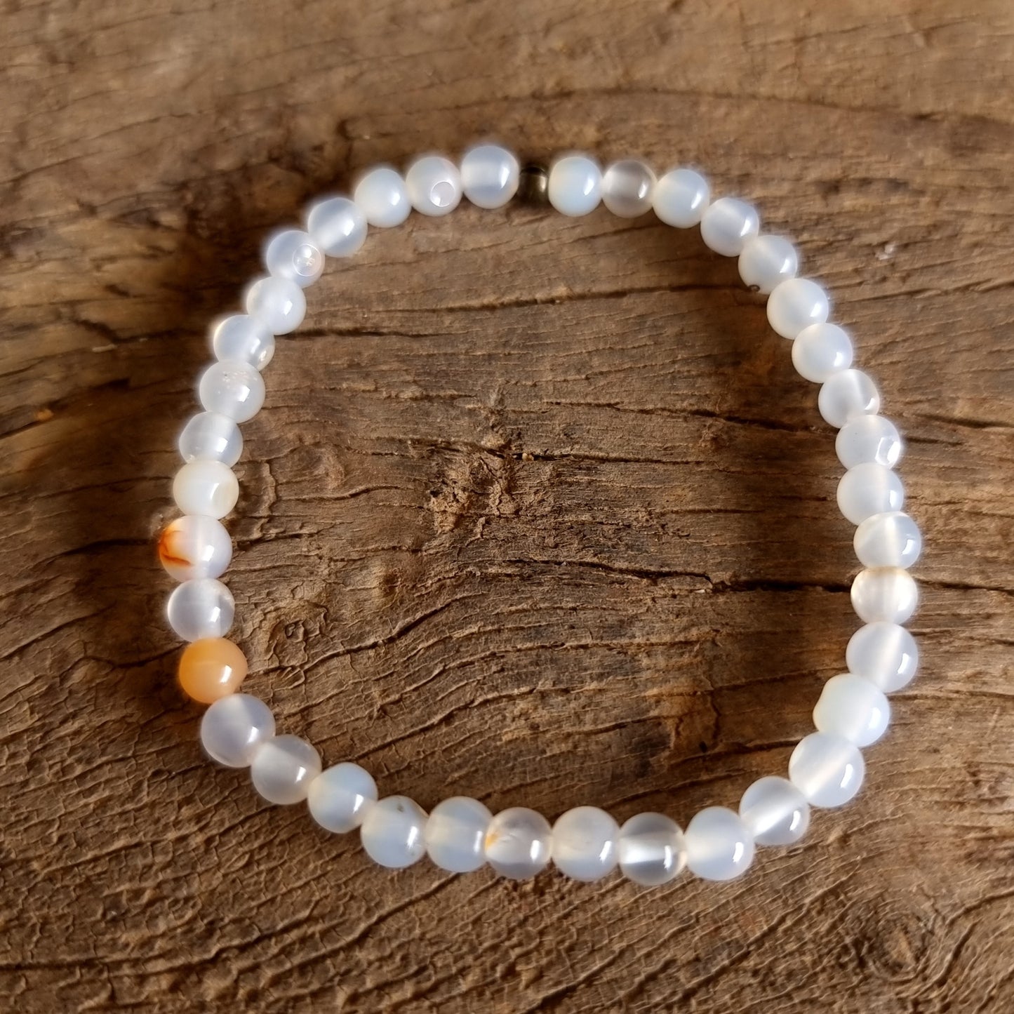 WHITE AGATE ENERGY BRACELET 4mm - ANGEL & SPIRIT GUIDES COMMUNICATION