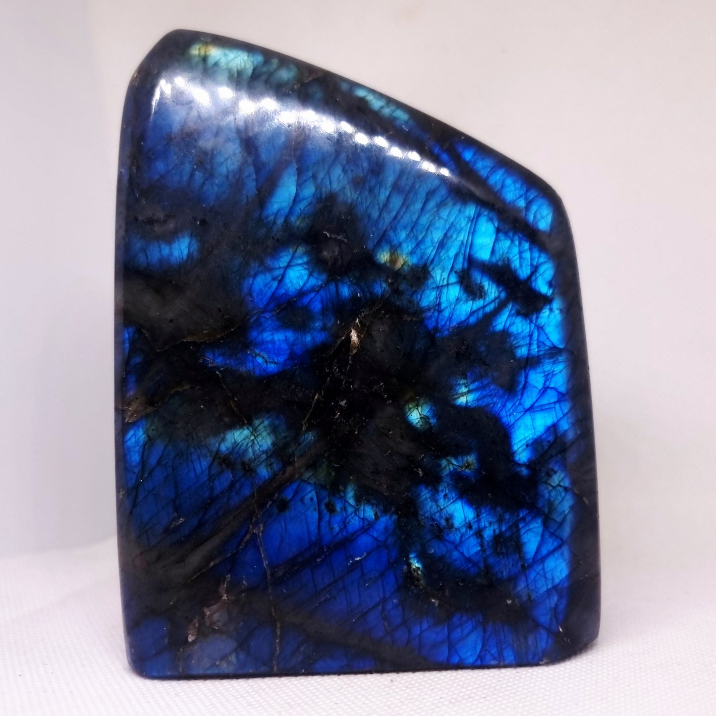 POLISHED BLUE & GREEN FLASH LABRADORITE FREEFORM 1.4 kg - CLAIRVOYANCE