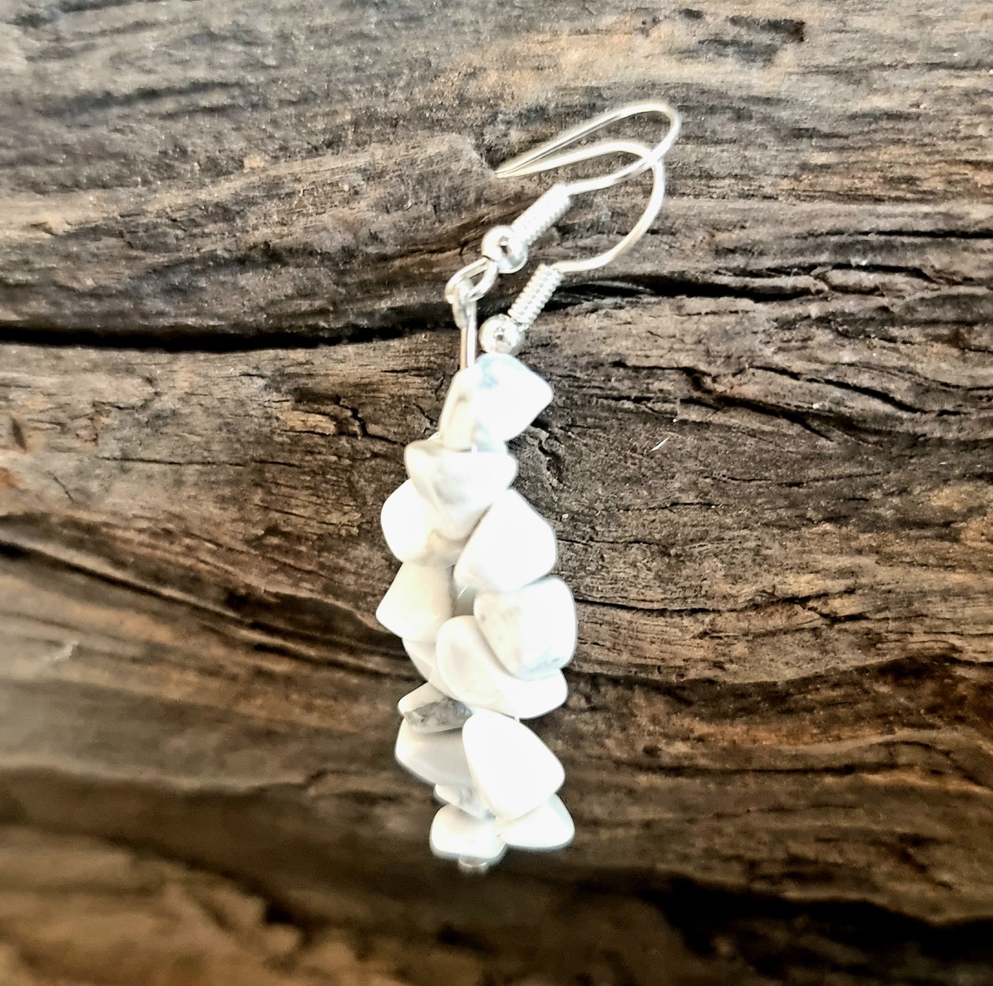 WHITE HOWLITE CHIPPED EARRINGS 4cm - THE CALMING STONE