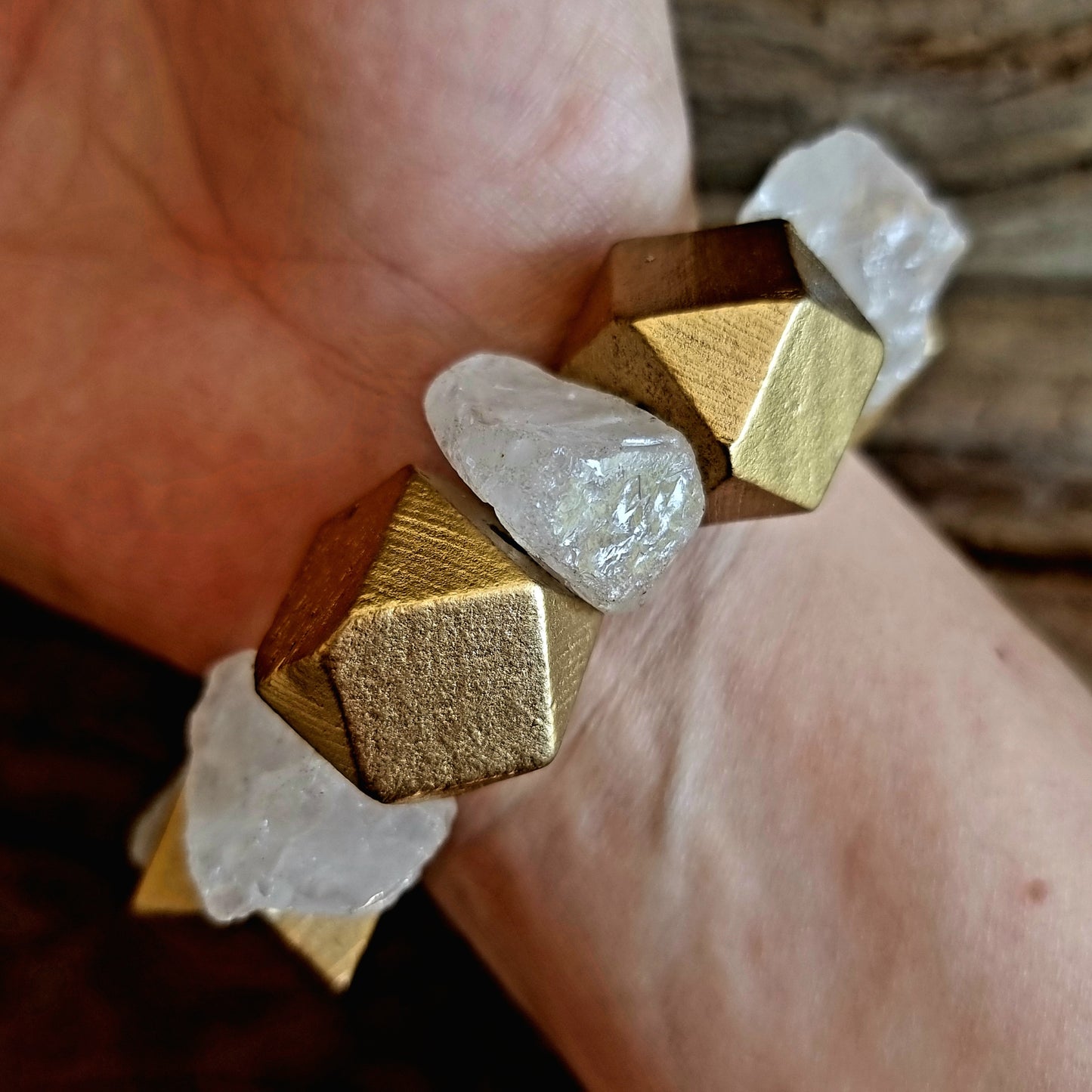 CLEAR QUARTZ ROUGH WITH GOLD BRACELET - ENERGY AMPLIFIER