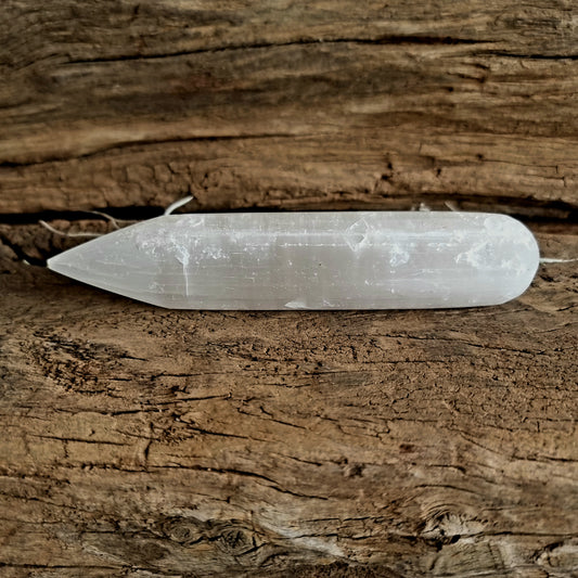 SELENITE POINTED WAND