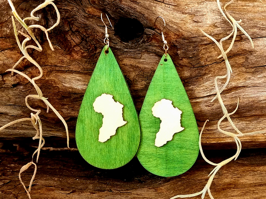 AFRICA GREEN WOODEN EARRINGS